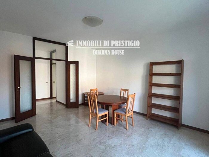 Appartamento quadrilocale in affitto in Via Milano, Centro, Cernusco sul Naviglio