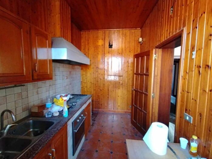 Appartamento con 8 locali in vendita in Reggio Calabria