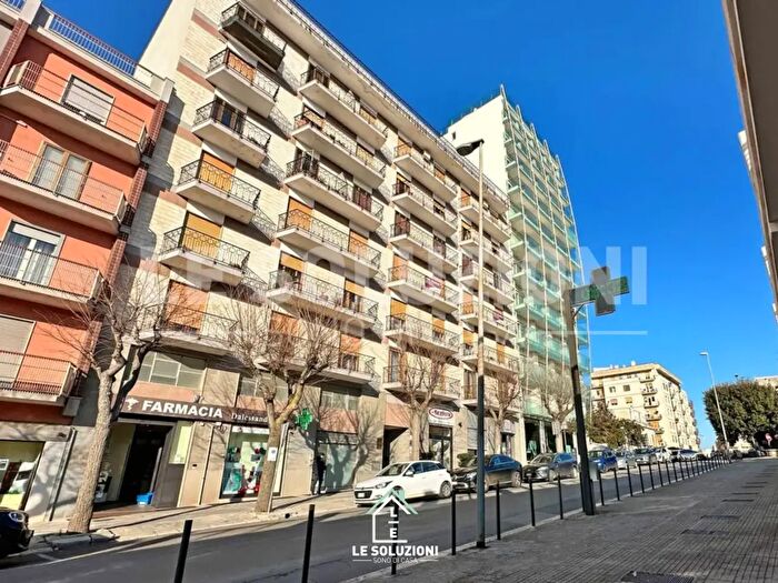 Appartamento trilocale in vendita in Via Giacomo Matteotti, Putignano