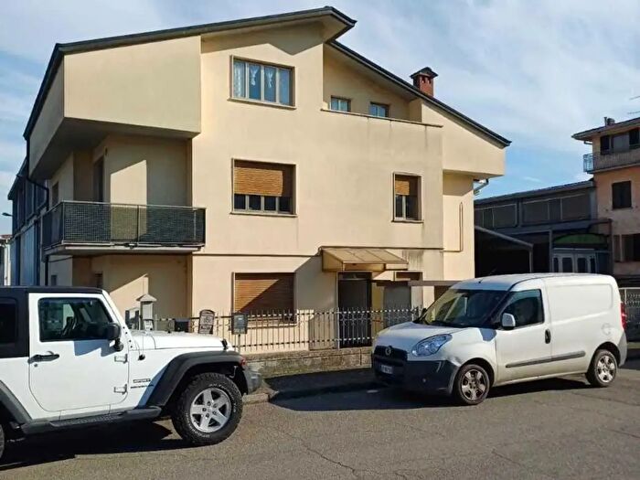 Appartamento con 5 locali in vendita in Solignano