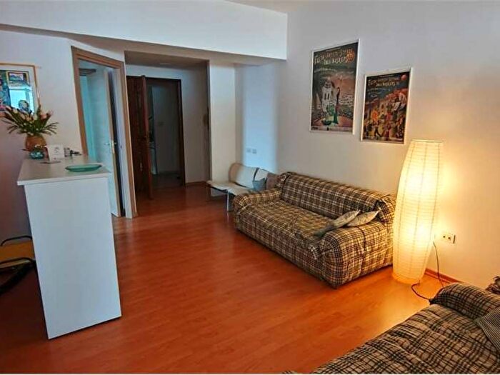 Appartamento con 6 locali in affitto in San Luigi Archimede, Ragusa