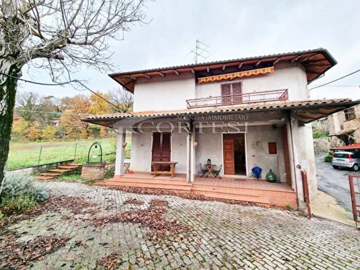 Casa quadrilocale in vendita in Via Vetulonia, Citta Di Castello