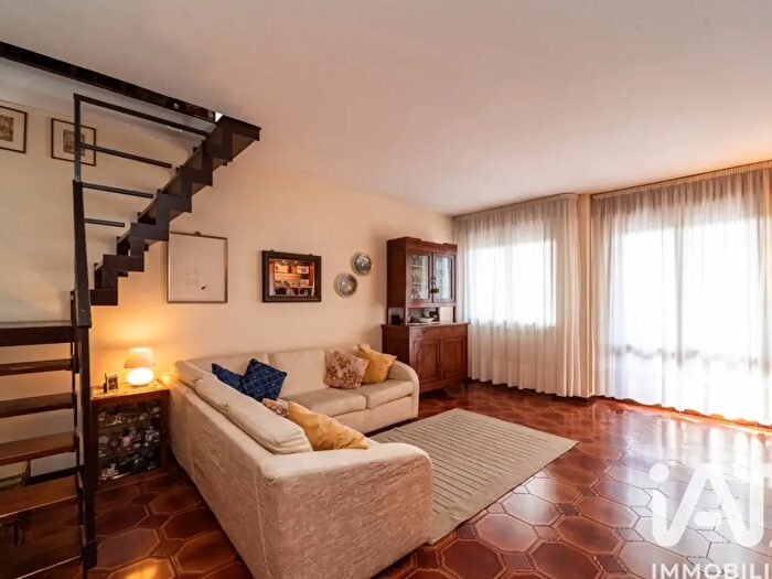 Appartamento con 5 locali in vendita in Piazza Aldo Moro, Rubano