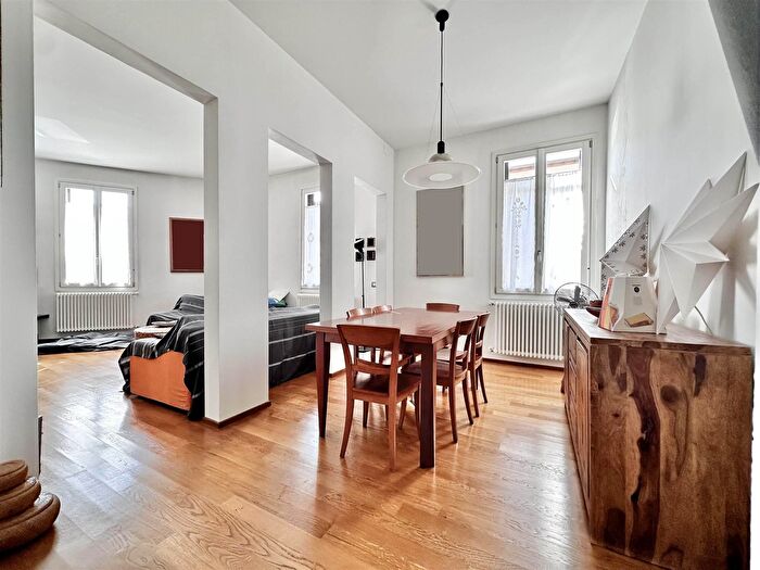 Appartamento con 8 locali in vendita in Firenze