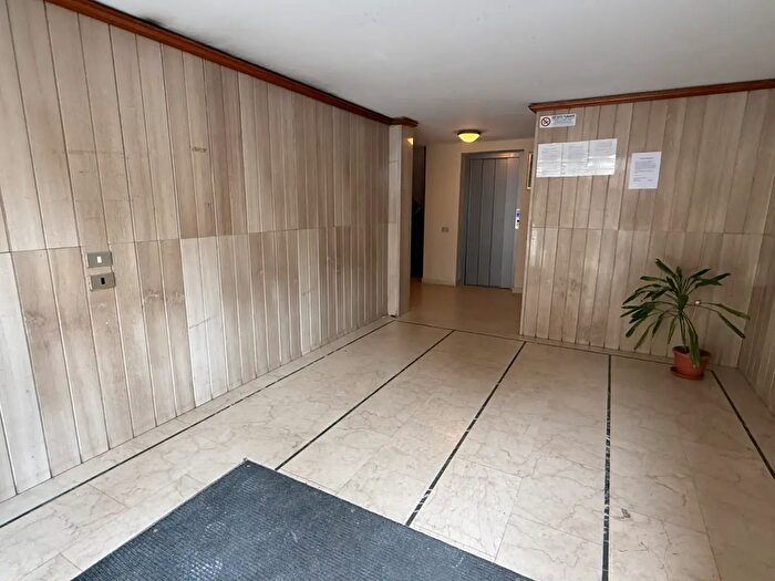 Appartamento quadrilocale in vendita in Via Marmolada, Bussolengo