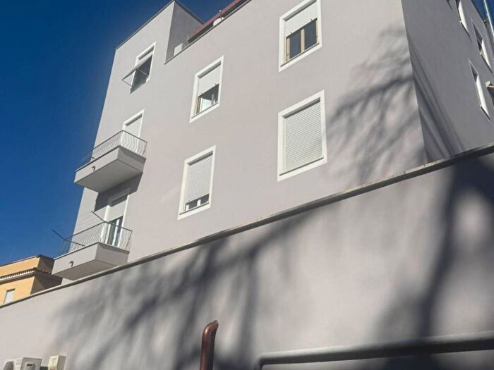 Appartamento trilocale in affitto in Via Andrea Angiulli, Monte Mario Trionfale, Roma