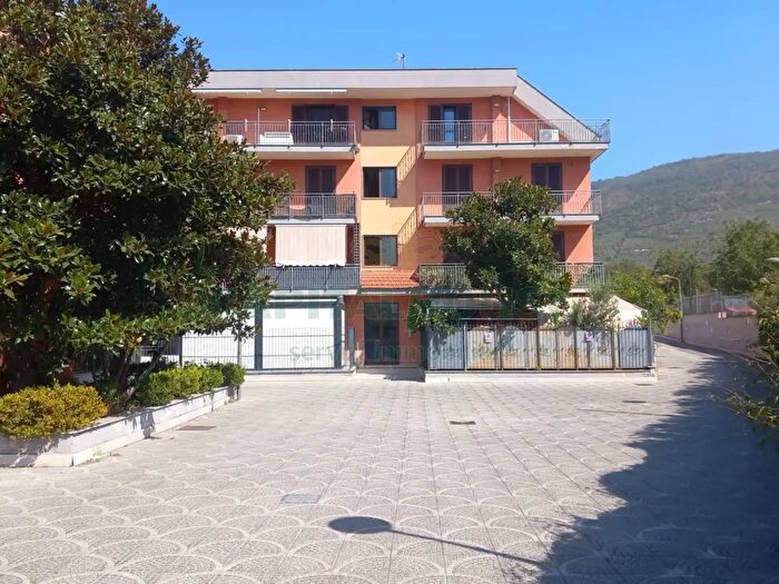 Appartamento trilocale in vendita in Sirignano