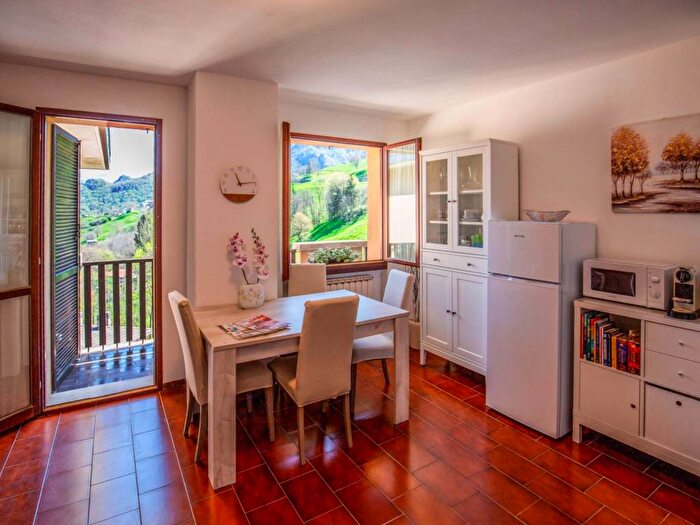 Appartamento bilocale in affitto in Via Piazze, Taleggio