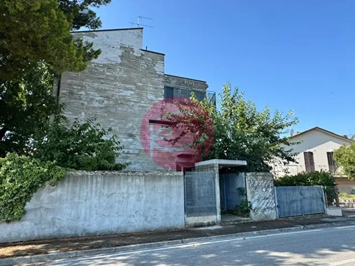 Casa quadrilocale in vendita in Santarcangelo Di Romagna