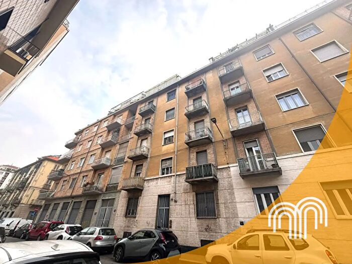 Appartamento trilocale in vendita in Via Don Bosco, Torino