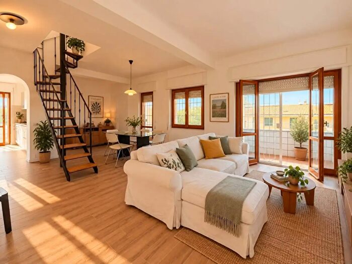 Casa quadrilocale in vendita in Via delle Naiadi, Anzio