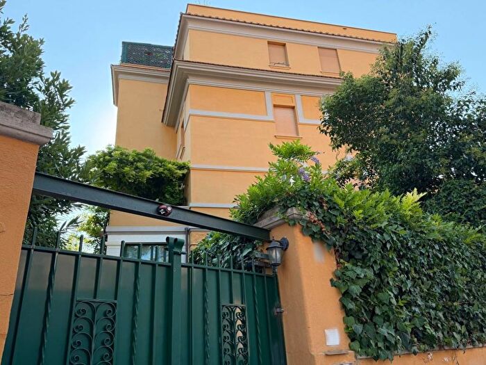Appartamento bilocale in affitto in Via Annibal Caro, Monteverde Vecchio, Roma