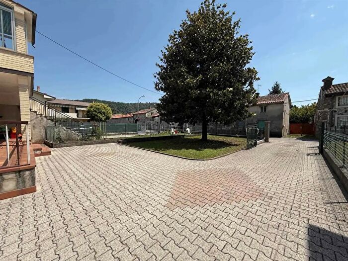 Appartamento con 7 locali in vendita in Via Oltre Agno di Sotto, Trissino
