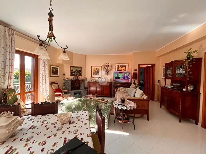 Appartamento quadrilocale in vendita in Via Valle Paradiso, Potenza