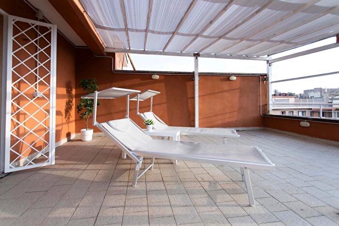 Appartamento monolocale in affitto in Via Marcantonio Bragadin, Roma