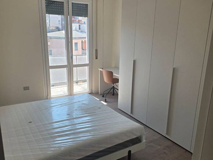 Appartamento trilocale in affitto in Via Luigi Varanini, Rovereto, Milano