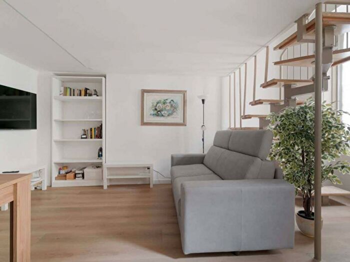 Appartamento monolocale in affitto in Via California, Dezza, Milano
