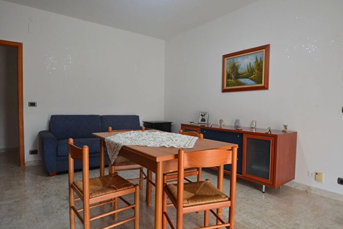 Appartamento trilocale in vendita in Via Pietà, Casamassima