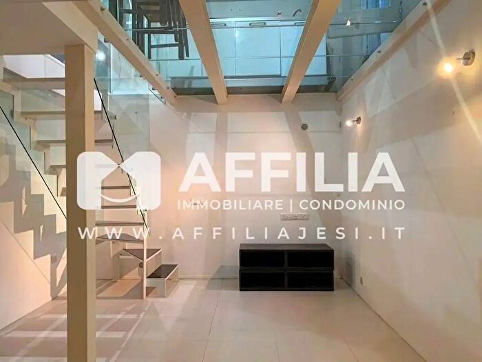 Appartamento bilocale in vendita in Via Ancona, Jesi