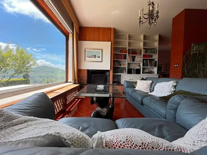 Casa con 6 locali in vendita in Via Nazario Sauro SNC, Rocca Priora