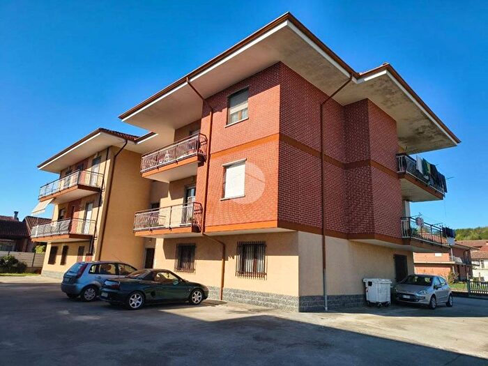 Appartamento quadrilocale in affitto in VIA LUSINA, Grinzano, Cervere