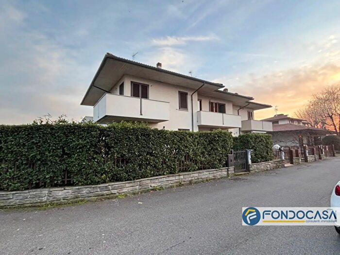Appartamento quadrilocale in vendita in Via Gorini, Palazzolo Sull'Oglio