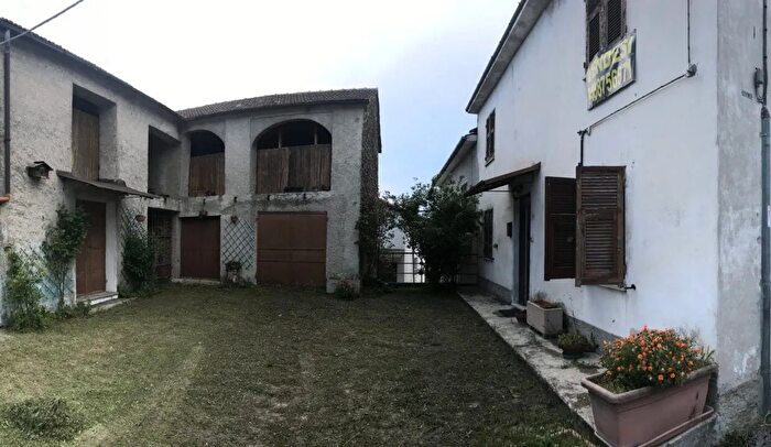 Appartamento in vendita in Pezzolo Valle Uzzone Cuneo Piemonte Italia, Pezzolo Valle Uzzone