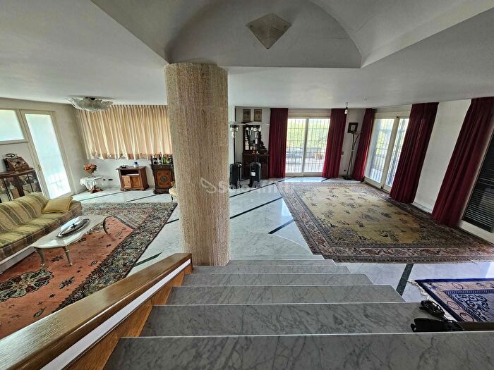 Casa con 8 locali in affitto in Cerreto Guidi