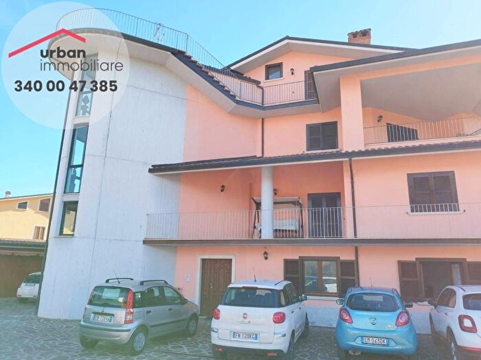 Appartamento con 5 locali in affitto in Via della Selvetta, Coppito Preturo, L'Aquila