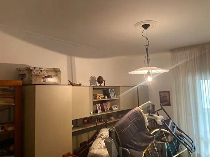 Appartamento con 5 locali in vendita in Via Chimienti, Brindisi