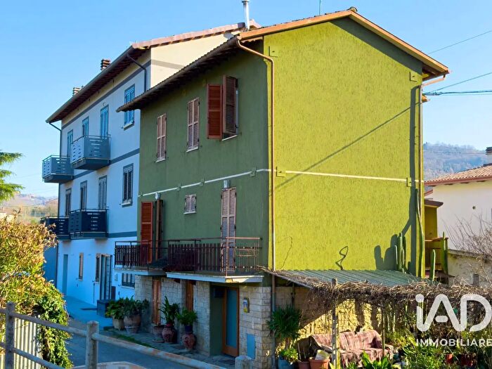 Casa quadrilocale in vendita in Localitãnbsp Signoria, Torgiano