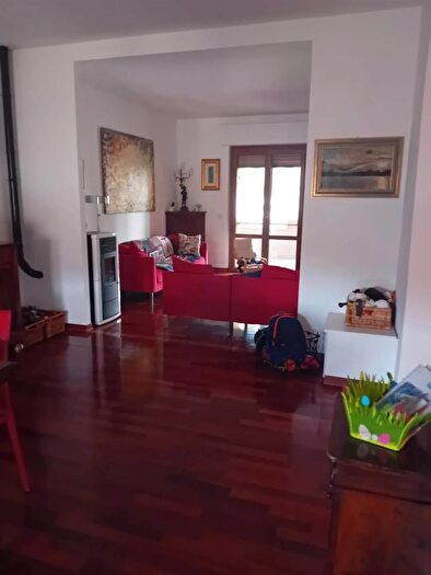 Appartamento con 8 locali in affitto in Grosseto