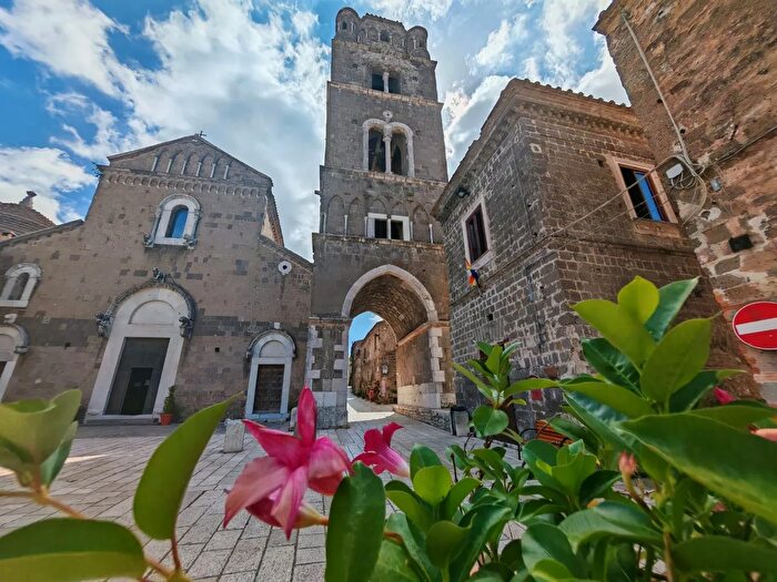Casa con 5 locali in vendita in Via Annunziata, Caserta