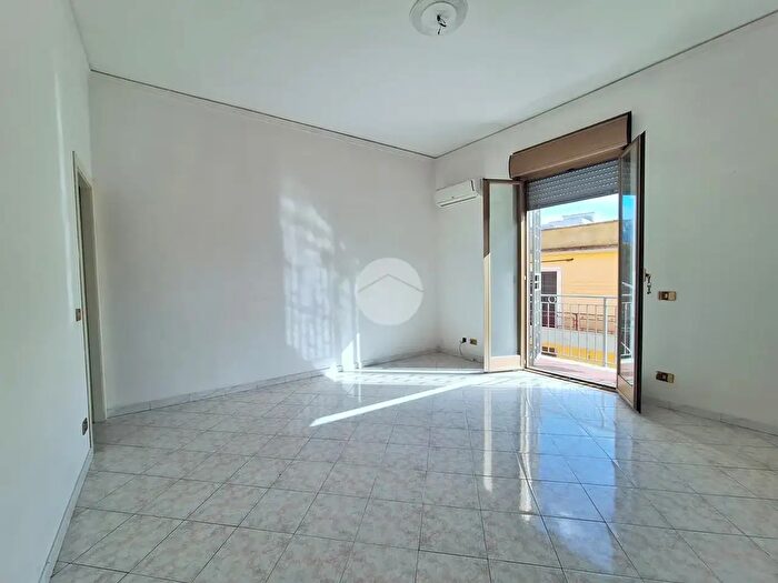 Appartamento trilocale in vendita in Via Maltese, Palermo