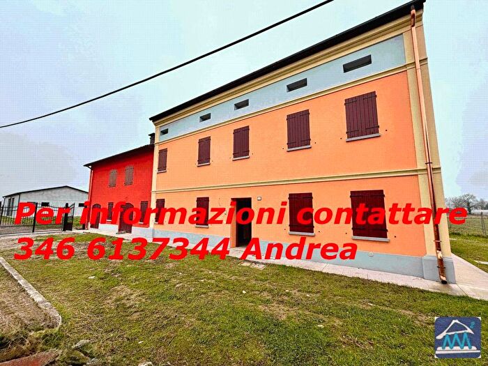 Casa con 6 locali in affitto in Centro, Novi di Modena