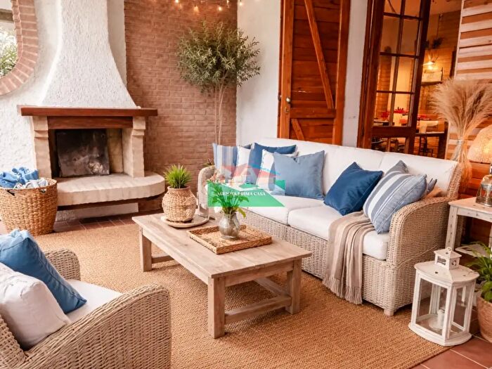 Casa quadrilocale in vendita in Viale dei Larici, Ravenna