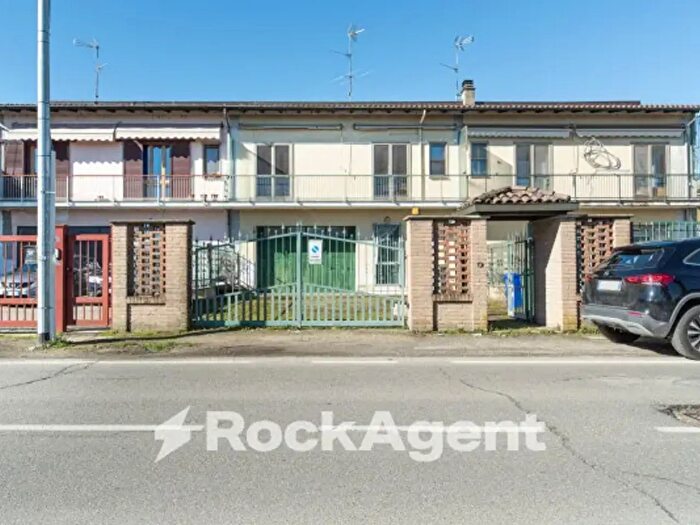 Casa quadrilocale in vendita in Viale Martiri della Libertà, Mede