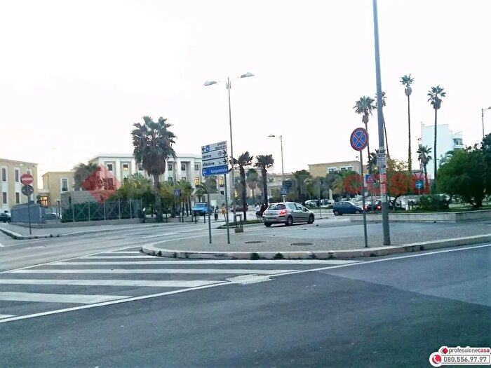 Appartamento in affitto in Piazza Giulio Cesare, Bari