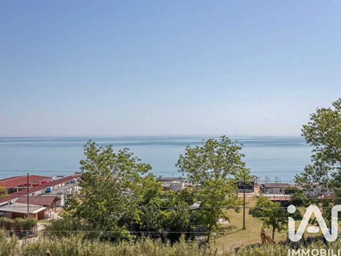 Appartamento con 5 locali in vendita in Via Regina Margherita, Potenza Picena