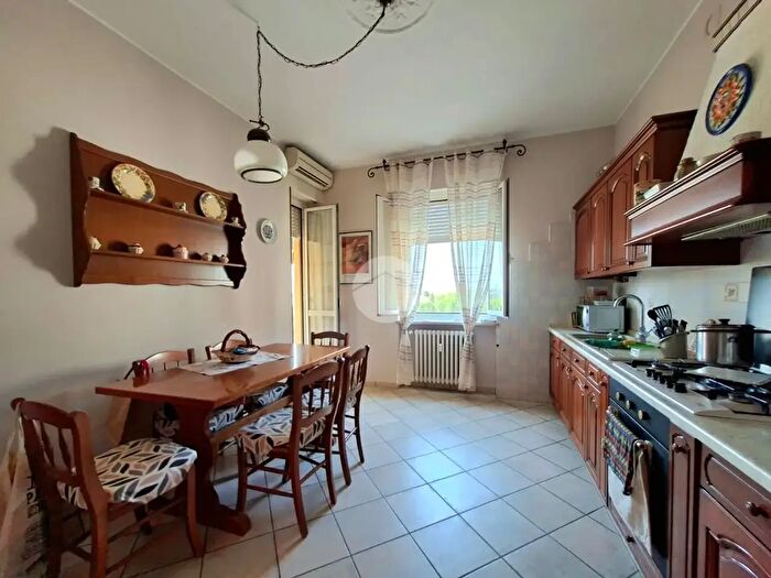 Appartamento quadrilocale in vendita in Viale Risorgimento, Bra
