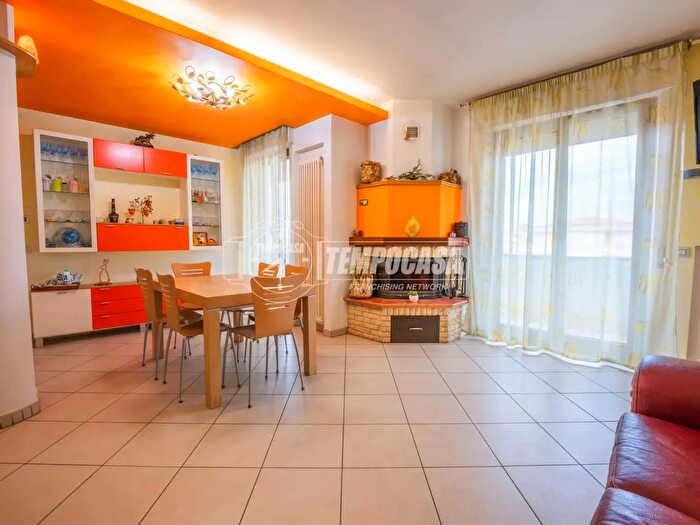 Appartamento trilocale in vendita in Via Gioacchino Rossini, Potenza Picena