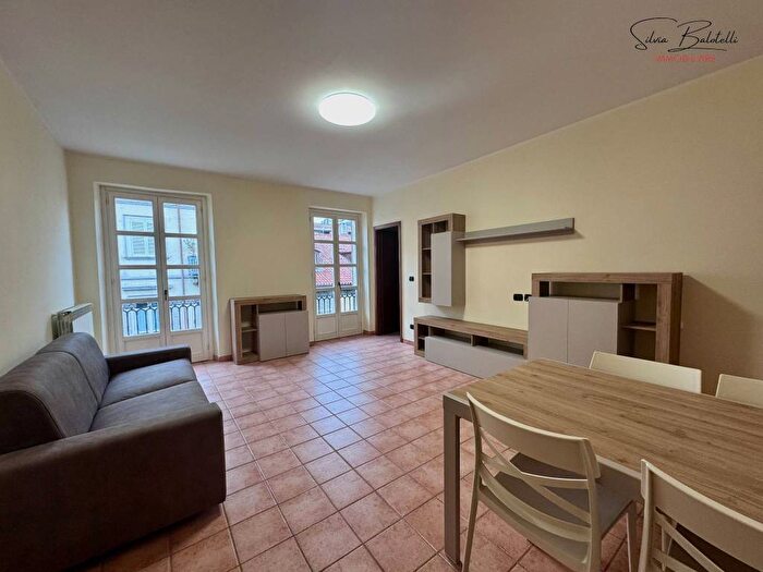 Appartamento bilocale in affitto in Via Andrea Massena, Crocetta, Torino