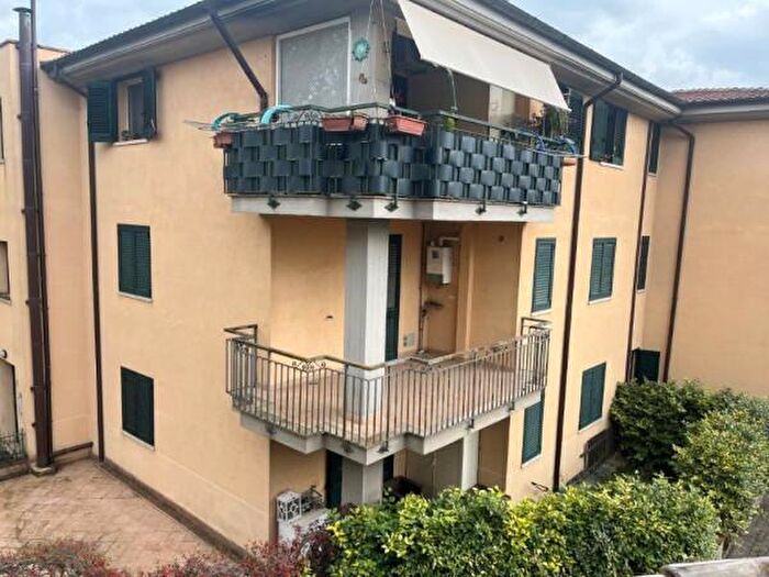 Appartamento quadrilocale in vendita in Via degli Ulivi, Fabro