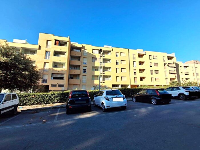 Appartamento trilocale in vendita in Via Carlo Alberto Dalla Chiesa, Piani Torrazza, Imperia