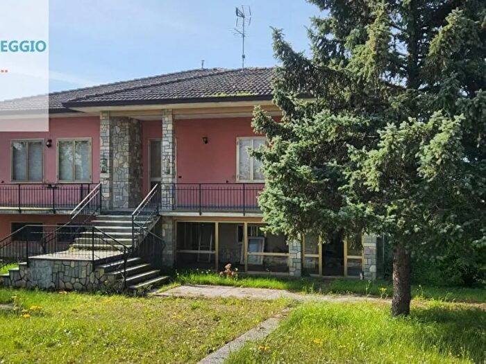 Casa con 5 locali in vendita in Via Costa Cavalieri, Fortunago