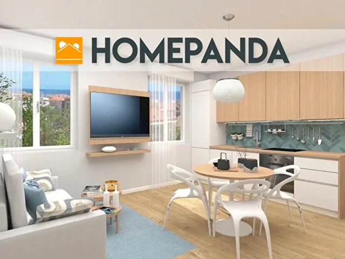 Appartamento trilocale in vendita in Via Capitano Lazzaro Parodi, Varazze