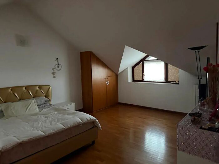 Casa con 5 locali in affitto in Noventa Padovana