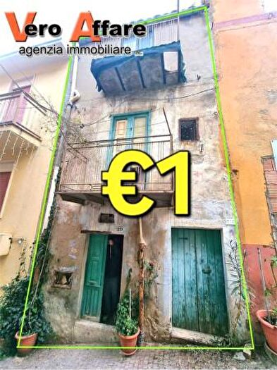 Casa trilocale in vendita in Acquaviva Platani