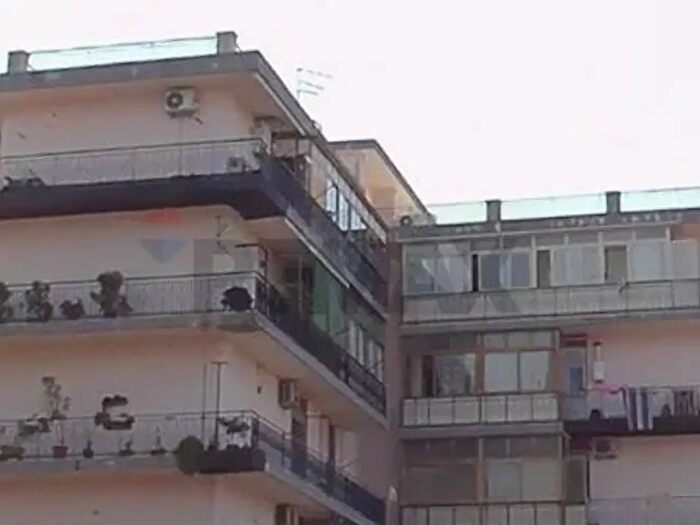 Appartamento quadrilocale in vendita in Via Riccardo Wagner, Acireale