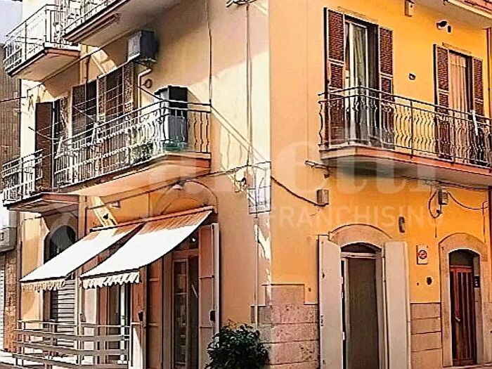 Appartamento in vendita in Zona Via S Santo, Corato
